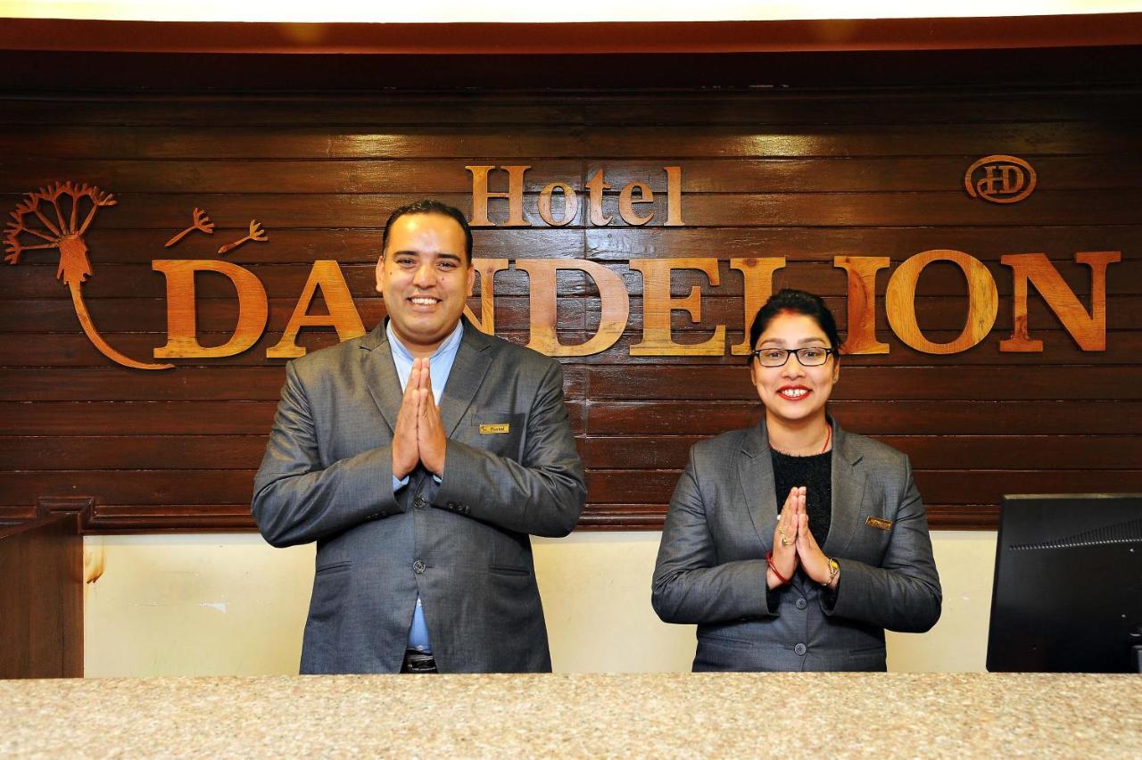 Hotel Dandelion Pokhara Exterior foto